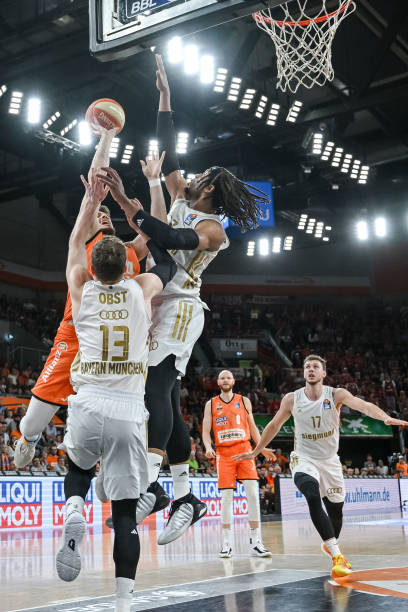 在西乙漫长 在西乙漫长